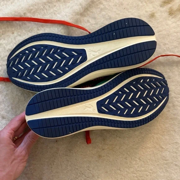 Tracksmith x Clare v. Elliot sneaker - Picture 2 of 4